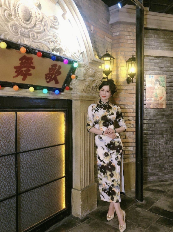林晓洁的第一张照片--内蒙古王婆说媒
