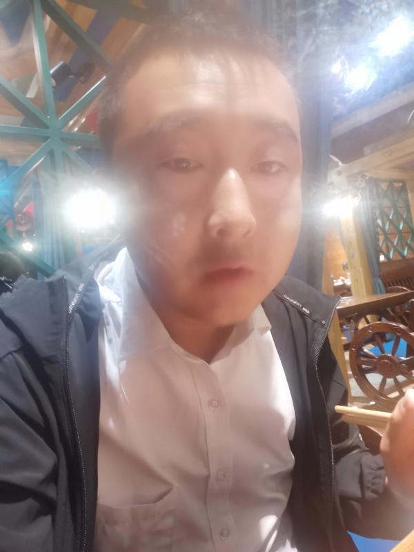 赵辉的第三张照片--内蒙古王婆说媒
